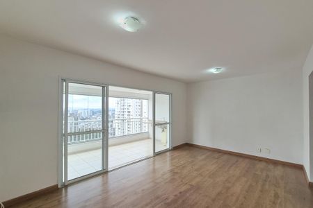 Apartamento para alugar com 107m², 3 quartos e 2 vagas Apartamento para alugar com 107m², 3 quartos e 2 vagasSala