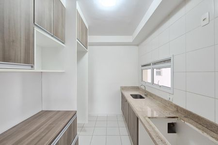 Apartamento para alugar com 107m², 3 quartos e 2 vagas Apartamento para alugar com 107m², 3 quartos e 2 vagasCozinha - Armários