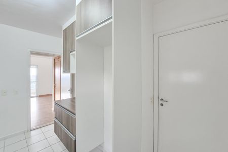 Apartamento para alugar com 107m², 3 quartos e 2 vagas Apartamento para alugar com 107m², 3 quartos e 2 vagasCozinha - Armários