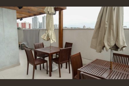 Apartamento para alugar com 40m², 2 quartos e 1 vaga