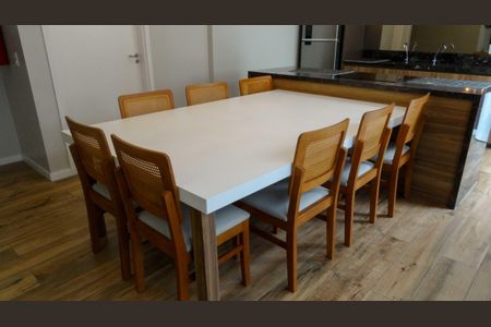 Apartamento para alugar com 40m², 2 quartos e 1 vaga