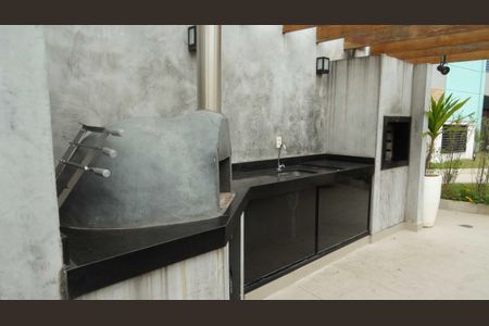 Apartamento para alugar com 40m², 2 quartos e 1 vaga Apartamento para alugar com 40m², 2 quartos e 1 vagaÁrea comum - Churrasqueira