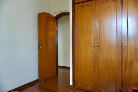 Apartamento à venda com 164m², 4 quartos e 2 vagasQuarto 1