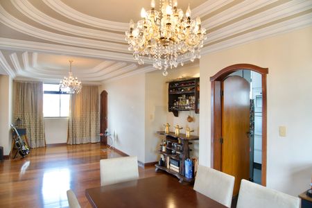 Apartamento à venda com 164m², 4 quartos e 2 vagasSala de Jantar