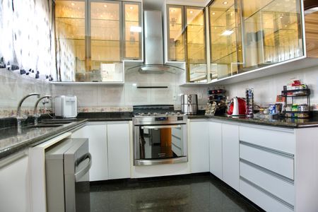 Apartamento à venda com 164m², 4 quartos e 2 vagasCozinha