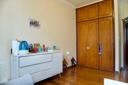 Apartamento à venda com 164m², 4 quartos e 2 vagasSuíte 1 