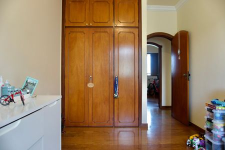 Apartamento à venda com 164m², 4 quartos e 2 vagasSuíte 1 