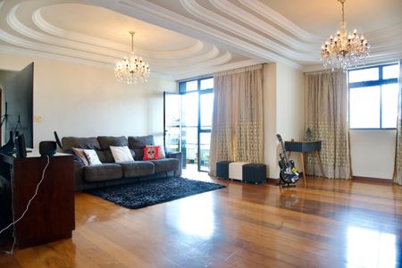 Apartamento à venda com 164m², 4 quartos e 2 vagasSala