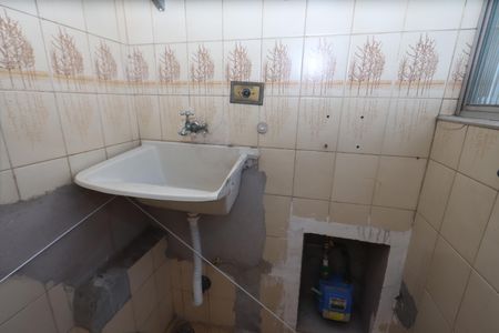 Apartamento para alugar com 56m², 2 quartos e 1 vagaÁrea de Serviço