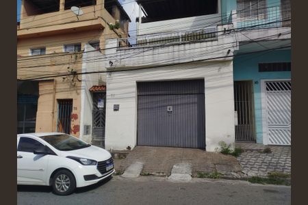 Casa à venda com 187m², 3 quartos e 1 vagaFachada