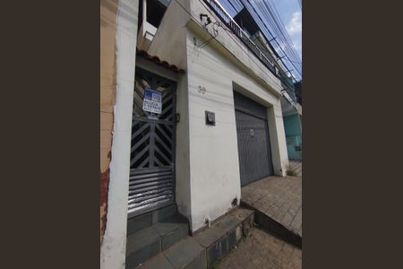 Casa à venda com 187m², 3 quartos e 1 vagaFachada + Placa