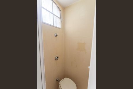 Apartamento para alugar com 75m², 2 quartos e sem vagaBanheiro de serviço