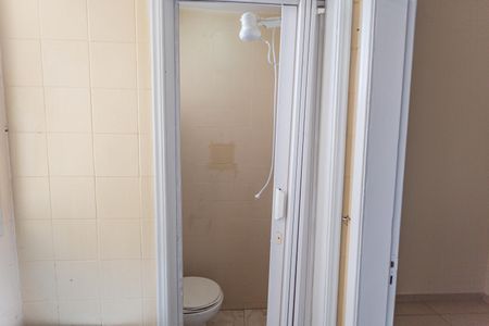 Apartamento para alugar com 75m², 2 quartos e sem vagaBanheiro de serviço