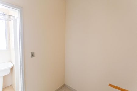 Apartamento para alugar com 75m², 2 quartos e sem vagaQuarto de Serviço