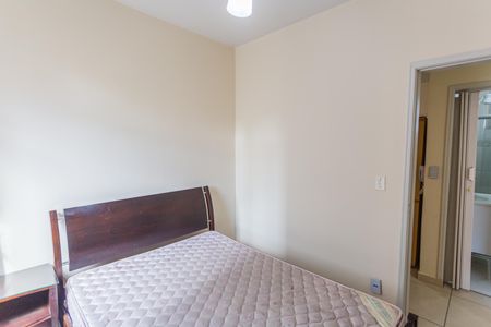 Apartamento para alugar com 75m², 2 quartos e sem vagaQuarto 2