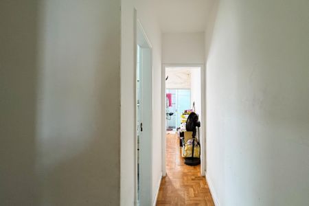 Casa à venda com 76m², 2 quartos e 2 vagasAcesso - Quartos 