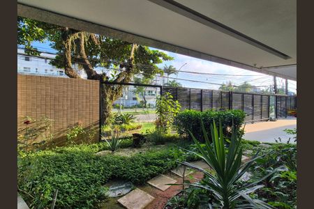 Apartamento à venda com 127m², 2 quartos e 3 vagas