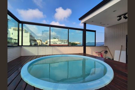 Apartamento à venda com 127m², 2 quartos e 3 vagas