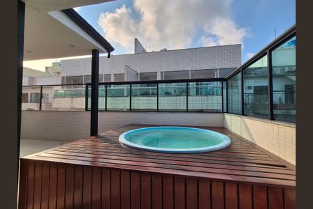 Apartamento à venda com 127m², 2 quartos e 3 vagas