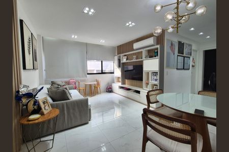 Apartamento à venda com 127m², 2 quartos e 3 vagas