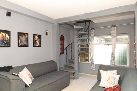 Sala de casa à venda com 4 quartos, 250m² em Jardim Santana, São Paulo