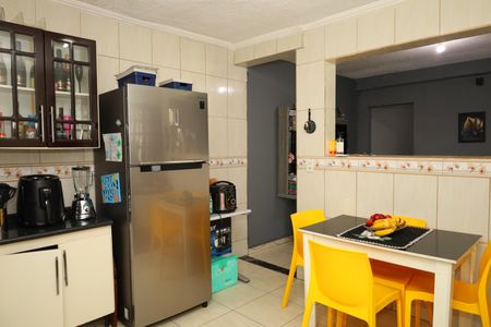 Casa à venda com 250m², 4 quartos e 4 vagasCozinha