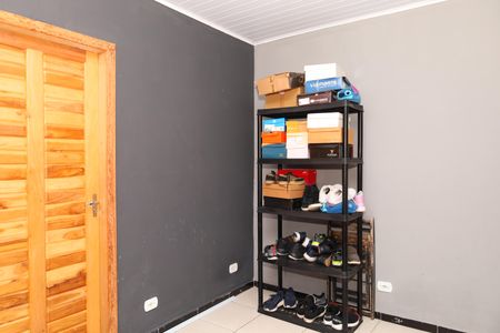 Casa à venda com 250m², 4 quartos e 4 vagasSala entre quartos