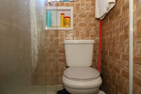 Casa à venda com 250m², 4 quartos e 4 vagasBanheiro 1