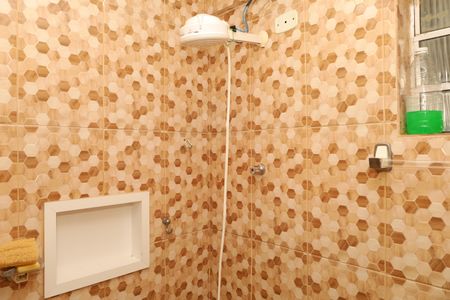 Casa à venda com 250m², 4 quartos e 4 vagasBanheiro 2
