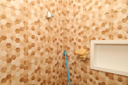 Casa à venda com 250m², 4 quartos e 4 vagasBanheiro 2