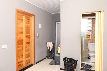 Casa à venda com 250m², 4 quartos e 4 vagasSala entre quartos