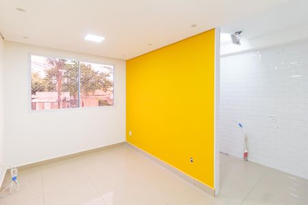 Sala de apartamento à venda com 2 quartos, 42m² em Jardim Boa Vista (zona Oeste), Osasco