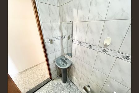 Apartamento para alugar com 53m², 2 quartos e 1 vaga Apartamento para alugar com 53m², 2 quartos e 1 vagaBanheiro