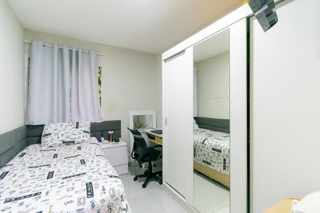 Apartamento à venda com 44m², 2 quartos e 1 vagaQuarto 2