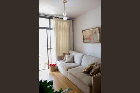 Apartamento à venda com 69m², 3 quartos e 2 vagassala