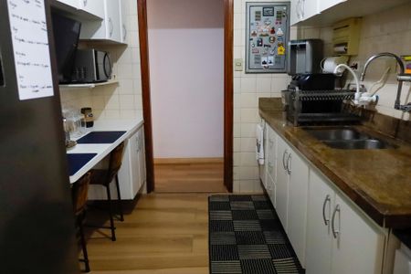 Apartamento à venda com 69m², 3 quartos e 2 vagasCozinha