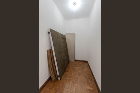 Apartamento à venda com 108m², 3 quartos e 1 vaga Apartamento à venda com 108m², 3 quartos e 1 vagaQuarto de Serviço