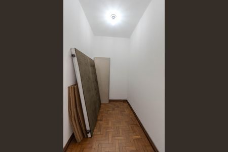 Apartamento à venda com 108m², 3 quartos e 1 vaga Apartamento à venda com 108m², 3 quartos e 1 vagaQuarto de Serviço