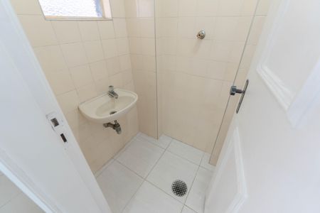 Apartamento à venda com 108m², 3 quartos e 1 vaga Apartamento à venda com 108m², 3 quartos e 1 vagaBanheiro de serviço