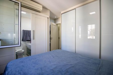 Apartamento à venda com 89m², 2 quartos e 2 vagas Apartamento à venda com 89m², 2 quartos e 2 vagasSuíte
