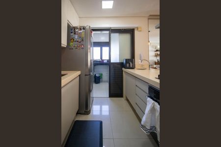 Apartamento à venda com 89m², 2 quartos e 2 vagas Apartamento à venda com 89m², 2 quartos e 2 vagasCozinha