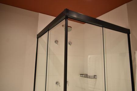 Studio para alugar com 28m², 0 quarto e sem vagaStudio Banheiro