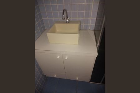 Apartamento à venda com 40m², 1 quarto e sem vagaBanheiro