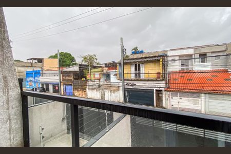 Casa à venda com 107m², 2 quartos e 2 vagasVaranda 
