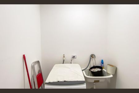 Casa à venda com 107m², 2 quartos e 2 vagasÁrea de Serviço