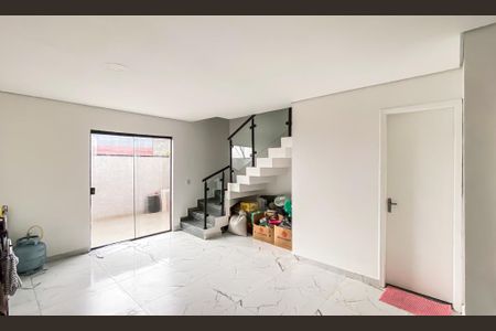 Casa à venda com 107m², 2 quartos e 2 vagasÁrea comum