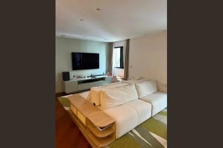 Apartamento à venda com 129m², 3 quartos e 3 vagasFoto 02