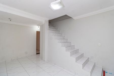 Sala de casa à venda com 3 quartos, 128m² em Vila Nova Mazzei, São Paulo