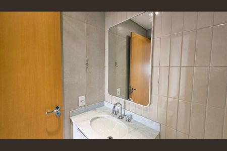 Apartamento para alugar com 80m², 2 quartos e 2 vagasBanheiro da Suíte