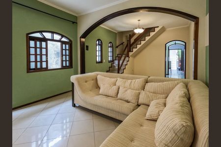 Casa para alugar com 1 quarto, 140m² em Vila Homero, São Paulo